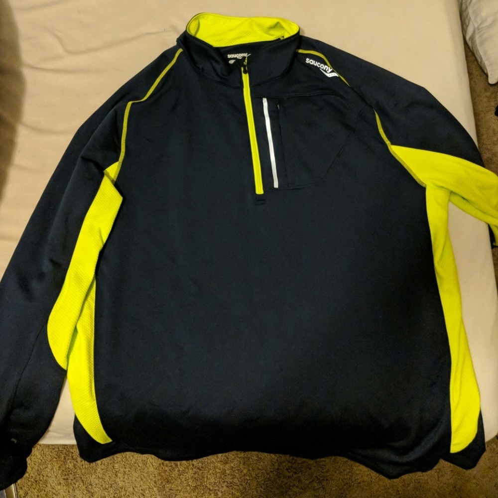 Saucony running jacket
